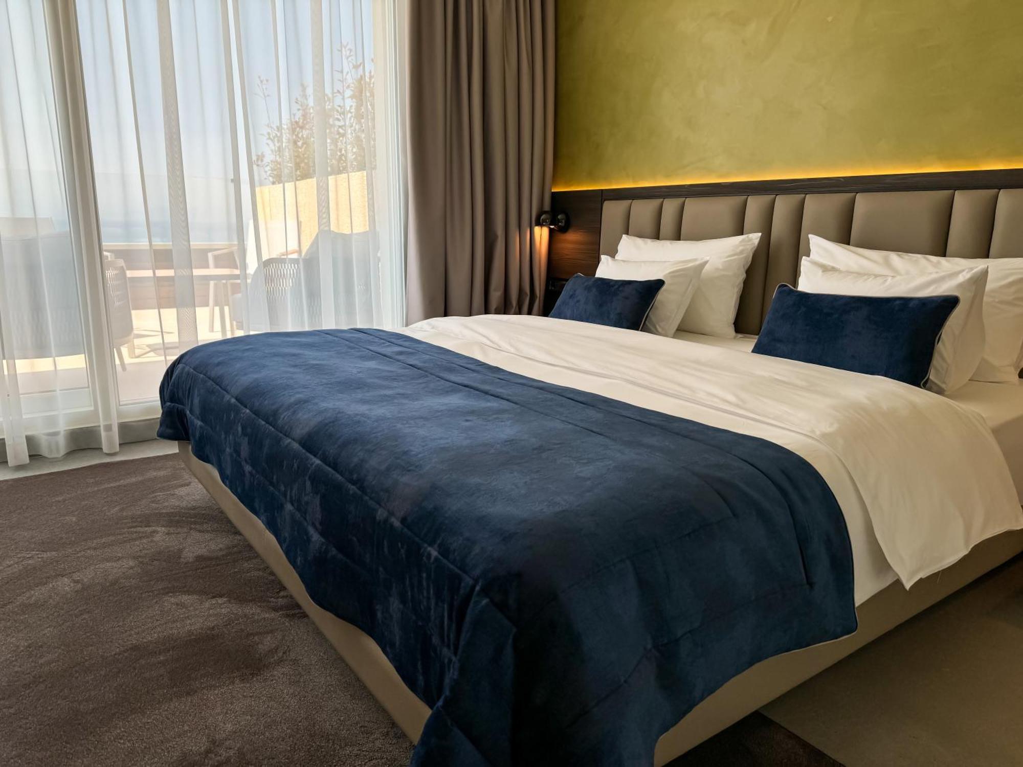 Abi'S Hotel & Spa Влёра Экстерьер фото