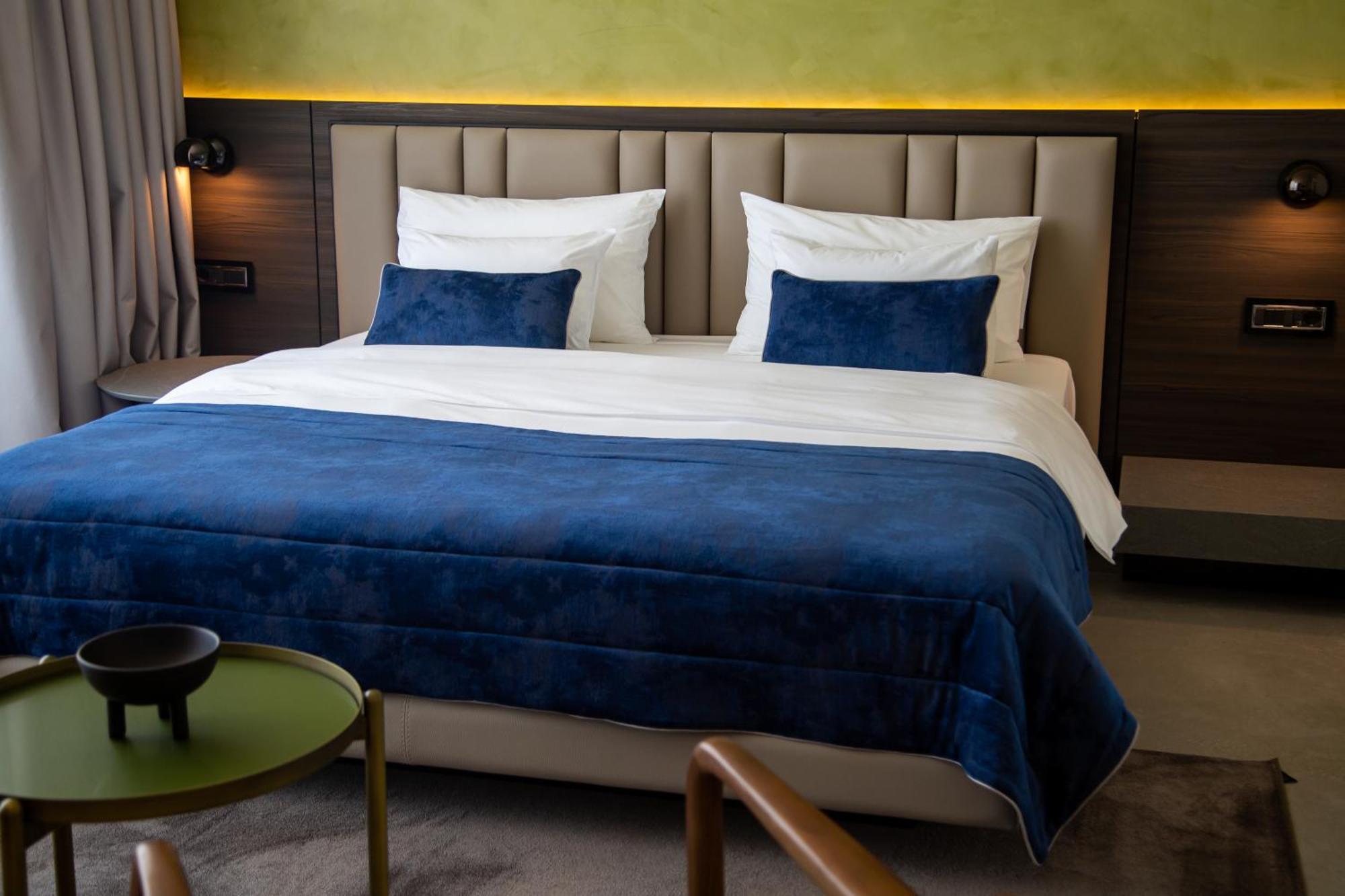 Abi'S Hotel & Spa Влёра Экстерьер фото